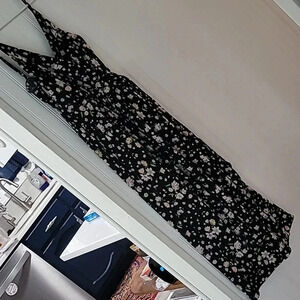 Black Floral Faux Wrap Dress ‐ Size Small, Kaleigh (StitchFix)
